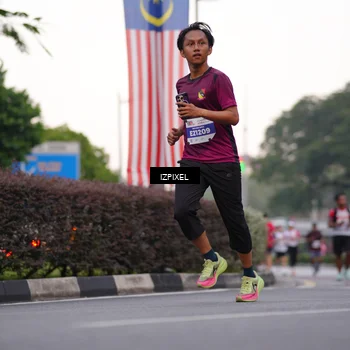 Runner Photo 4662068