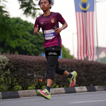 Runner Photo 4662075