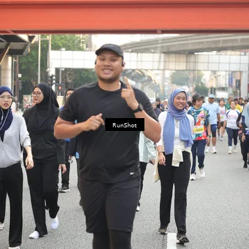 Runner Photo 4662188