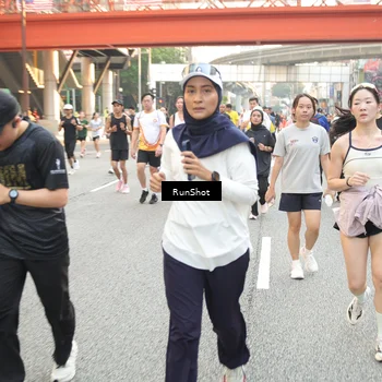 Runner Photo 4662243