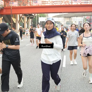 Runner Photo 4662279