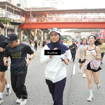 Runner Photo 4662311