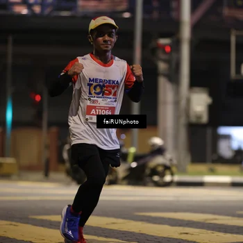 Runner Photo 4662324