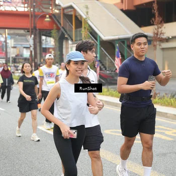 Runner Photo 4662361