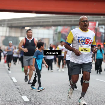 Runner Photo 4662498