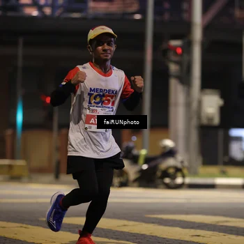 Runner Photo 4662623