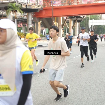 Runner Photo 4662628