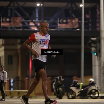 Runner Photo 4662657