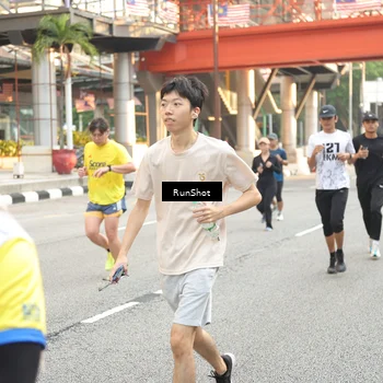 Runner Photo 4662689