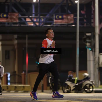 Runner Photo 4662765