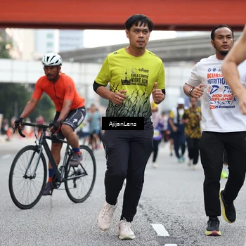 Runner Photo 4662807