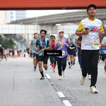 Runner Photo 4662842