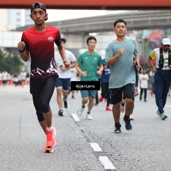 Runner Photo 4662910