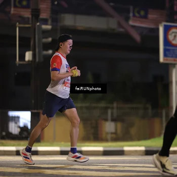 Runner Photo 4663017