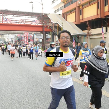 Runner Photo 4663024