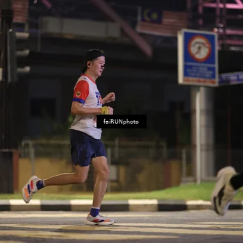 Runner Photo 4663042