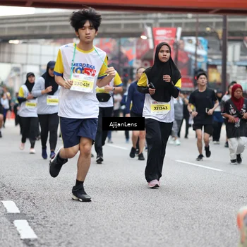 Runner Photo 4663094