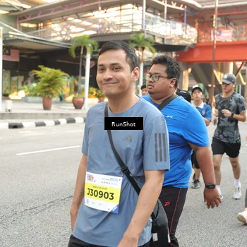 Runner Photo 4663145