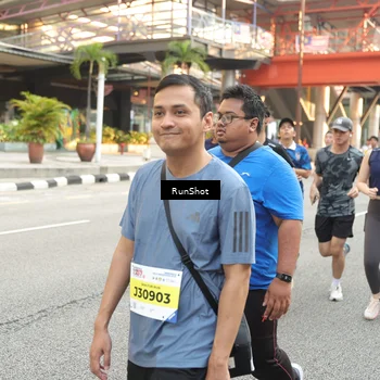 Runner Photo 4663169
