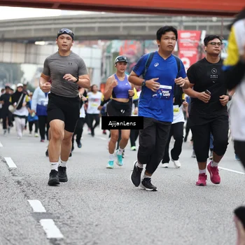 Runner Photo 4663216