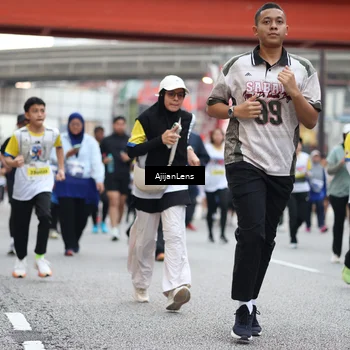 Runner Photo 4663290