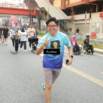 Runner Photo 4663364