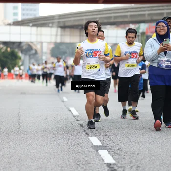 Runner Photo 4663420