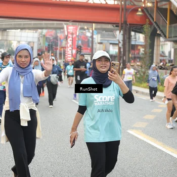 Runner Photo 4663494