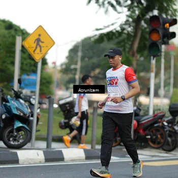 Runner Photo 4663498