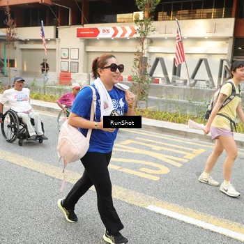 Runner Photo 4663516