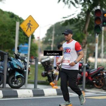Runner Photo 4663530