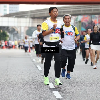 Runner Photo 4663563