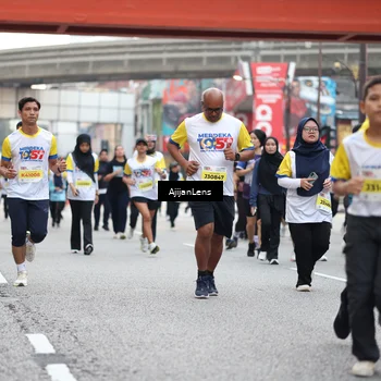 Runner Photo 4663647