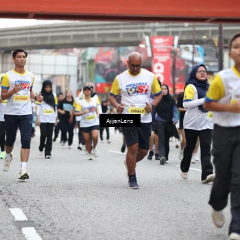 Runner Photo 4663675