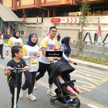 Runner Photo 4663695