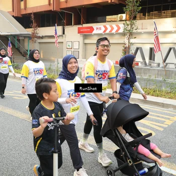 Runner Photo 4663721