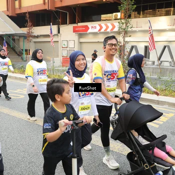 Runner Photo 4663724