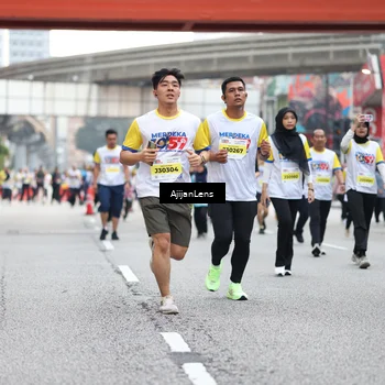 Runner Photo 4663755