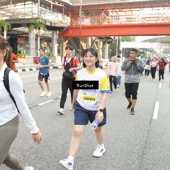 Runner Photo 4663774
