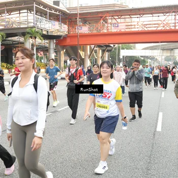 Runner Photo 4663794