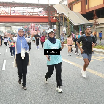 Runner Photo 4663867