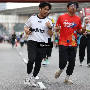 Runner Photo 4663877