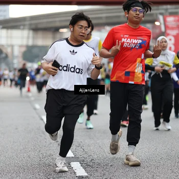 Runner Photo 4663880