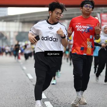 Runner Photo 4663888