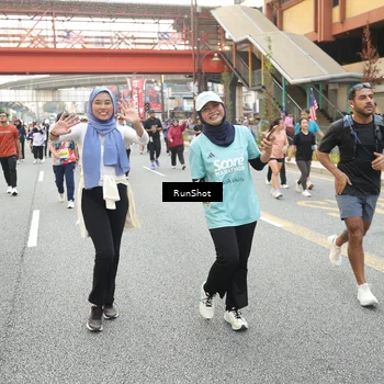 Runner Photo 4663912
