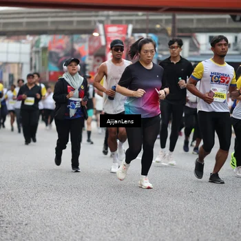 Runner Photo 4663983