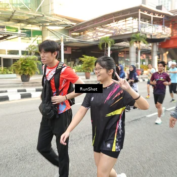 Runner Photo 4664000