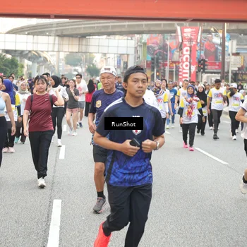 Runner Photo 4664004