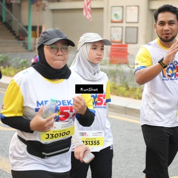 Runner Photo 4664051