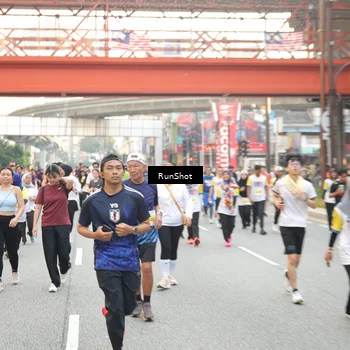 Runner Photo 4664068